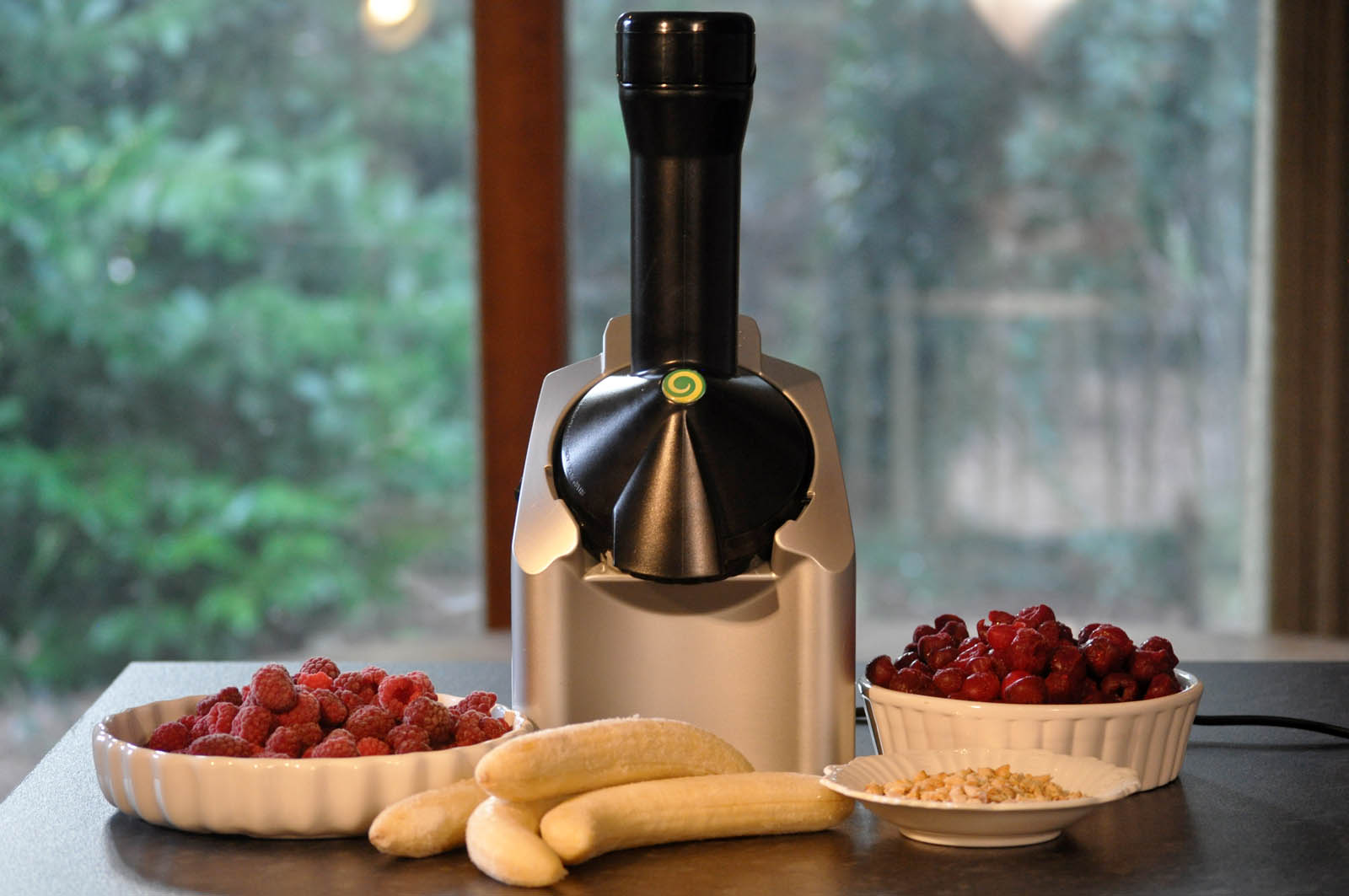 Yonanas review: We tried the machine that turns fruit into soft