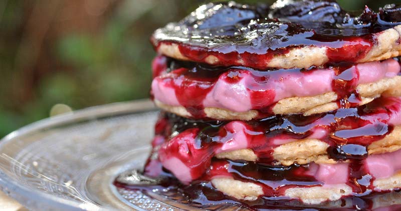 Cherry Cheesecake Pancakes