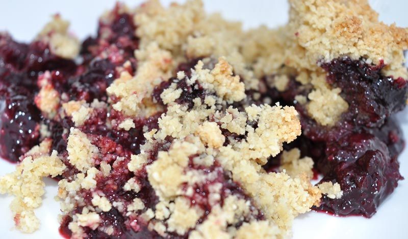 Black Forest Fruits Crumble 0005