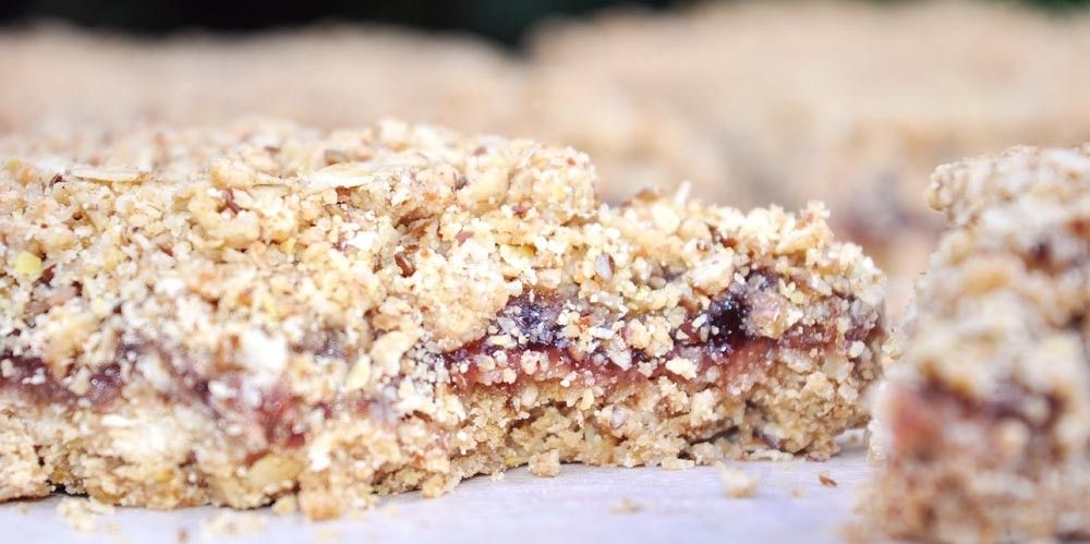 Peanut Butter and Jam Breakfast Bar