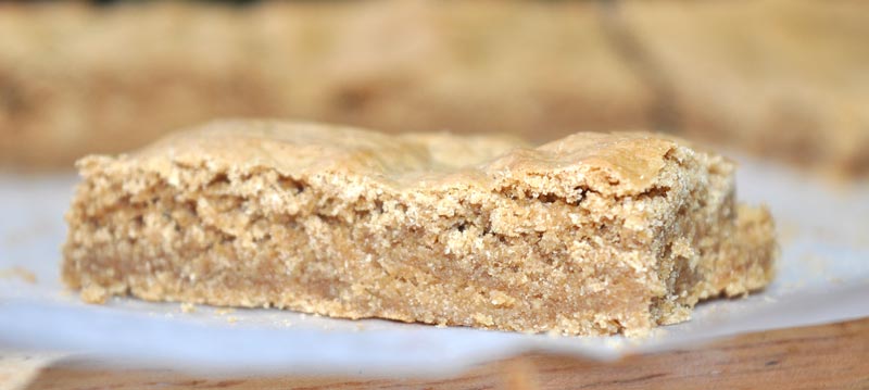 Lemon and Ginger Cookie Slice