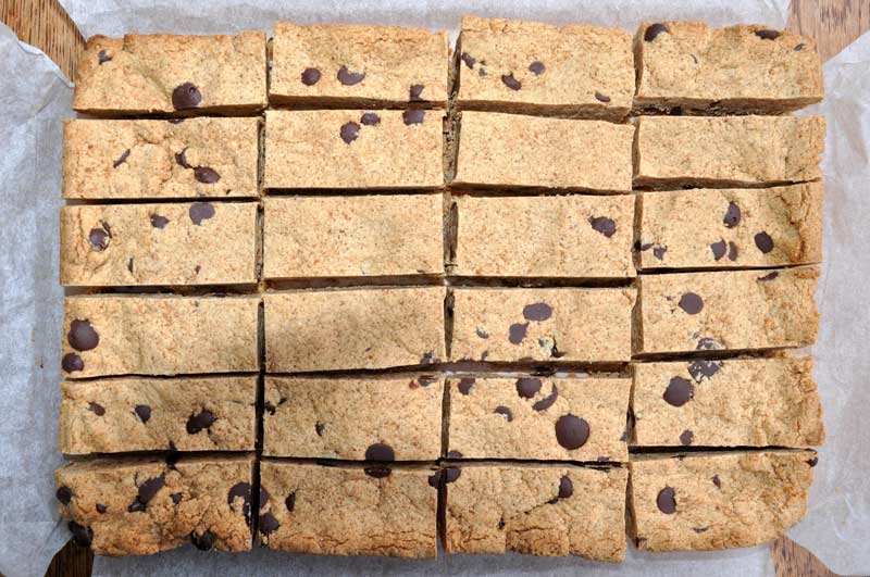 Peanut Butter Shortbread with Chocolate Drops