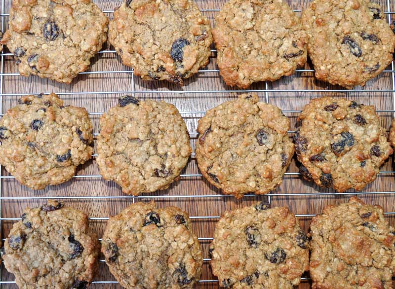 Raisin Maple and Oat Cookies 0001