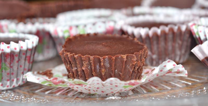 Strawberry Cheesecake Chocolate Cups