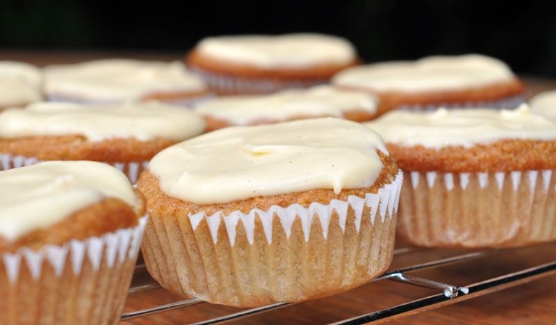 Peaches and Cream Cupcakes