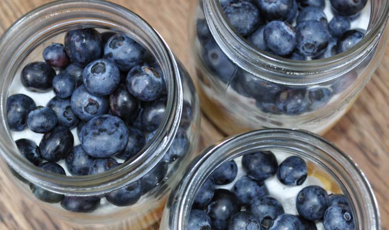 COYO-Fruit-Salad-in-a-Jar-0006