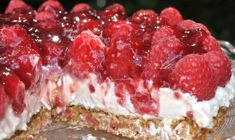 Raspberry and Vanilla Cheesecake