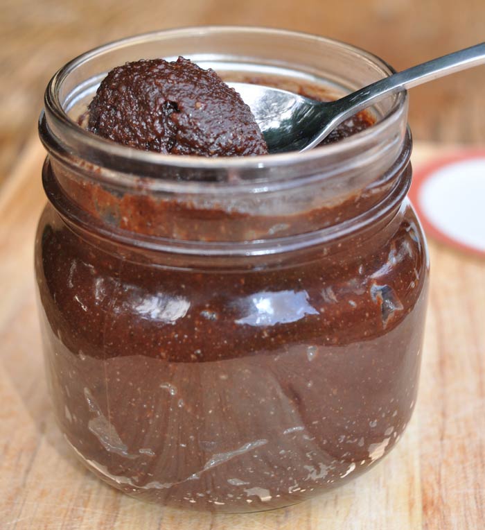 Healthy Hazelnut Chocolate Spread 0004